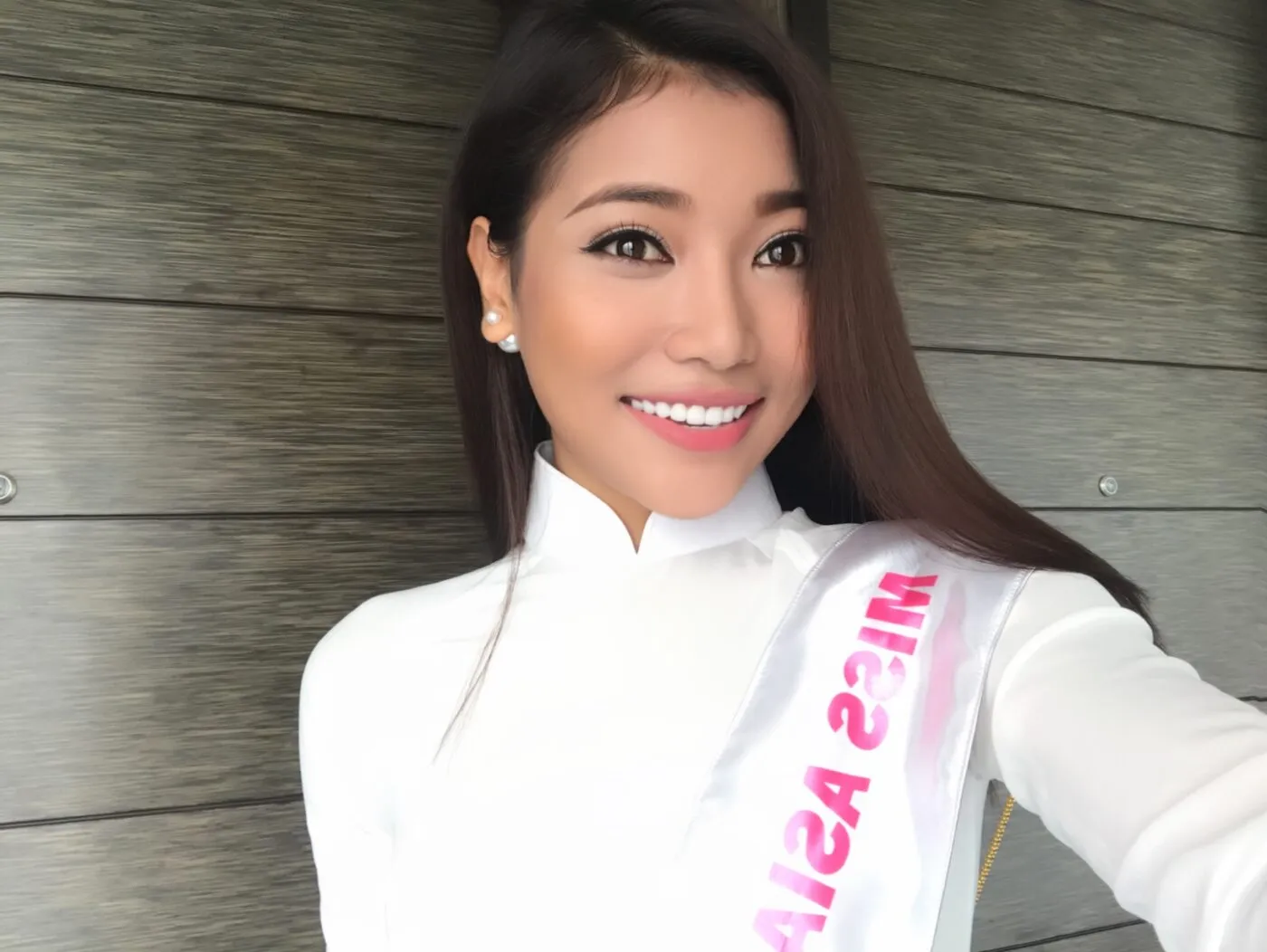 Linh Huynh Hoa hau Nhan ai Chau A H27