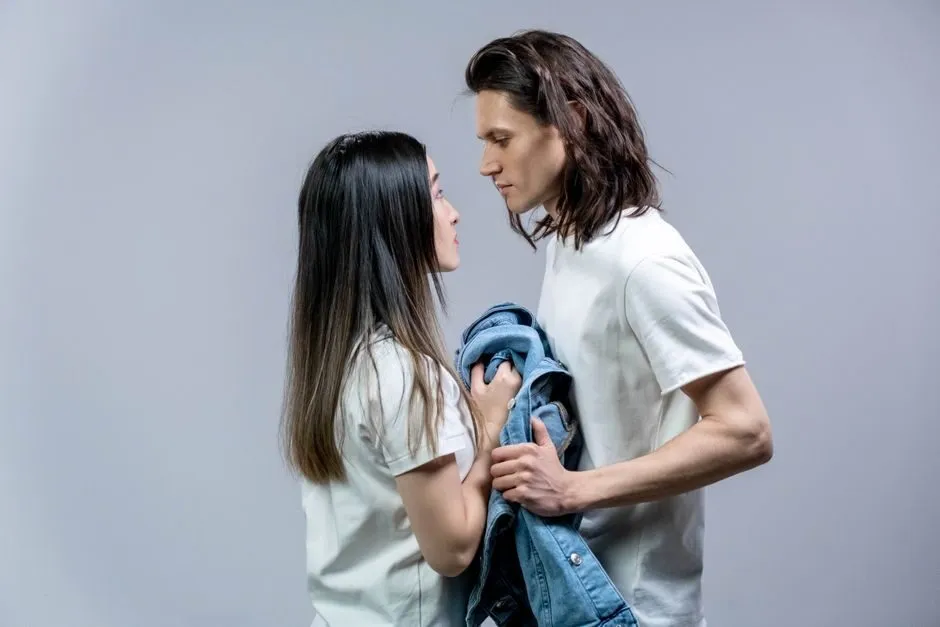 Phối kiểu tóc nam dài và tóc nữ Hàn Quốc cho các cặp đôi